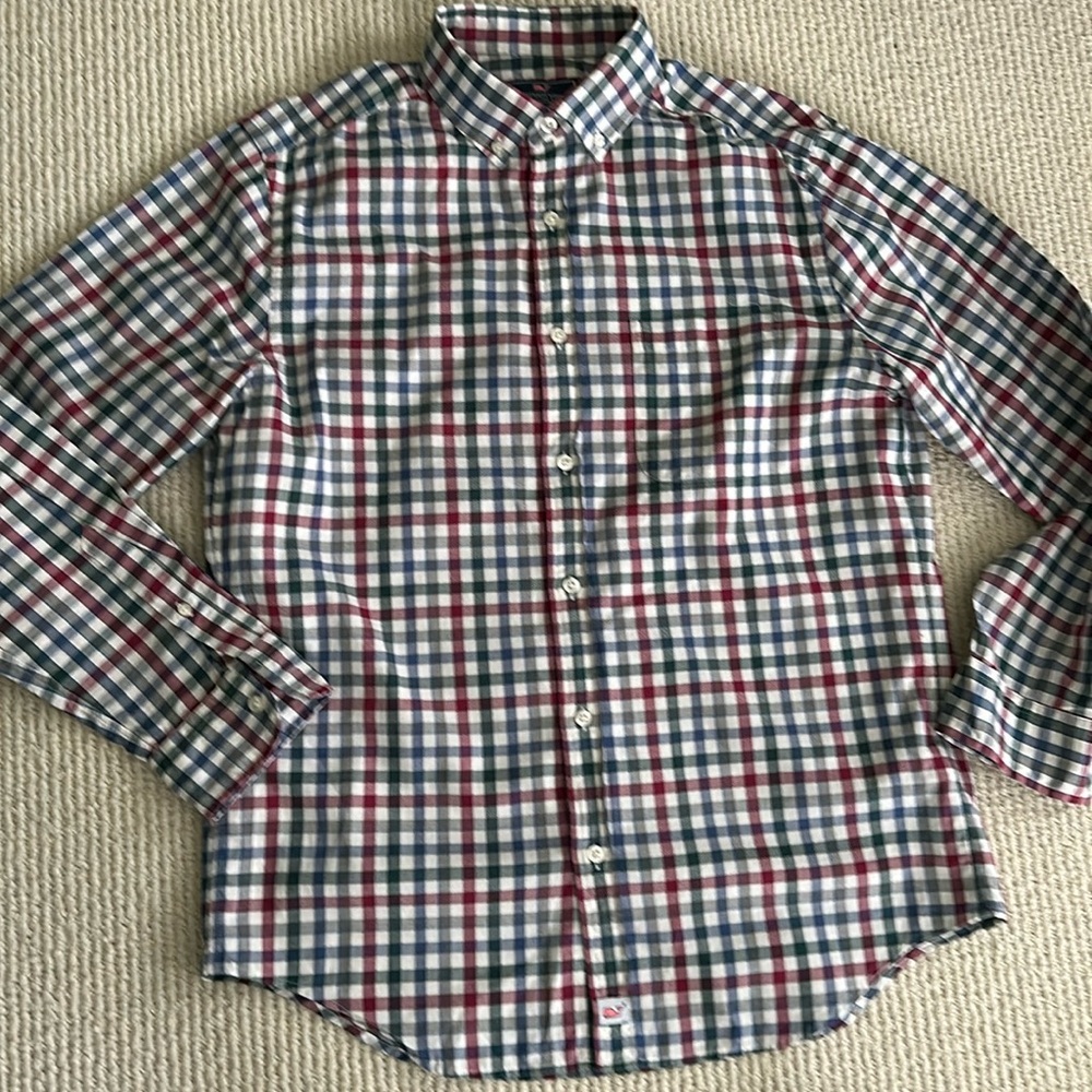 Vineyard Vines Men’s shirt size M